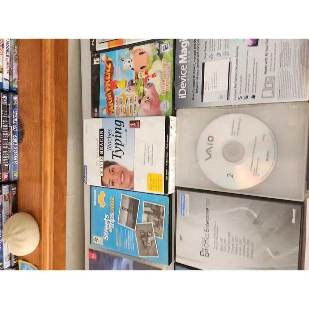 Lot Of 18 Old Microsoft And Mac Computer Programs , Most Have Keys Trl8#32